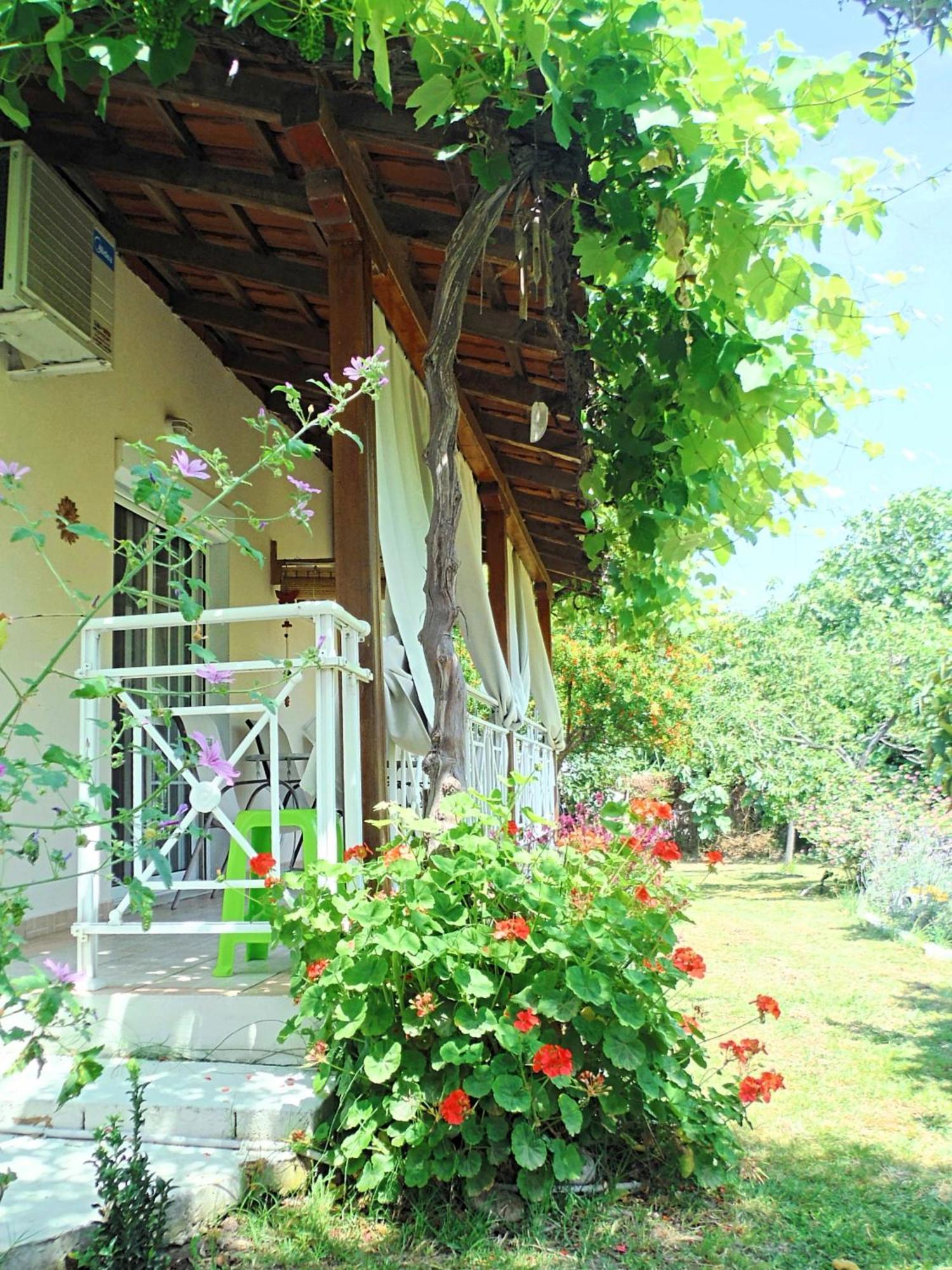 Port Rooms Limenas  Exterior photo